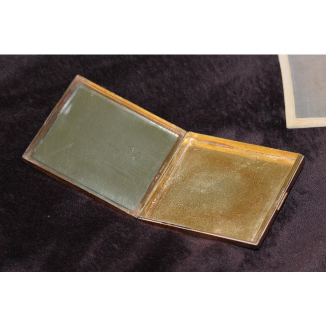 Gold Compact Mirror Powder Box, 1950s For Sale - Image 13 of 18