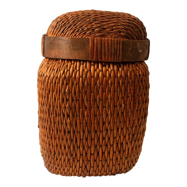 Wicker Canister Basket With Lid (Large) For Sale