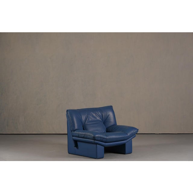 Postmodern Leather Sofa and Lounge Chair by Nicoletti Salotti, Italy, 1980s, Set of 2 For Sale - Image 6 of 18