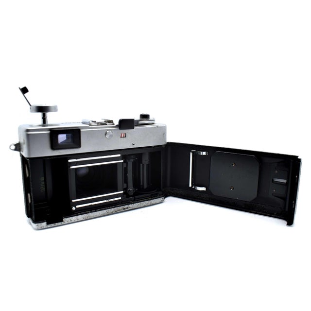 Metal Mid-Century Modern Icon Canon Canonet 28 Rangefinder Camera For Sale - Image 7 of 7