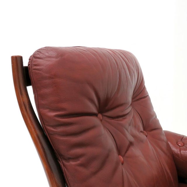 Pair of Swedish Highback Armchairs “Hoffman” by Gunnar Kentemol for Göte Möbler, 1970 For Sale - Image 9 of 10