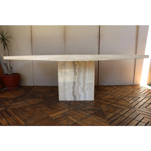 Contemporary 1980s Mid-Century Italian Postmodern Beige Travertine Dining Table by Stone International For Sale - Image 3 of 18