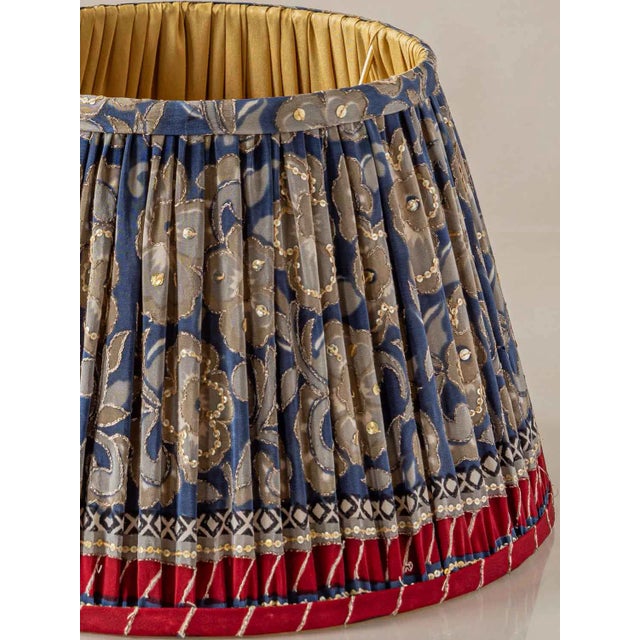 Tichelaar Makkum Delft Blue Tobacco Jar Table Lamp, New Pleated Silk Lampshade For Sale - Image 6 of 12