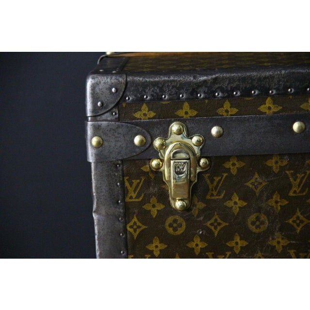 Cube-Shaped Trunk by Louis Vuitton, 1920s For Sale - Image 3 of 18