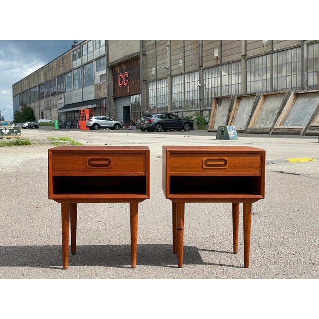 Brown Teak Nightstands attributed to Johannes Andersen for Dyrlund, 1963, Set of 2 For Sale - Image 8 of 11