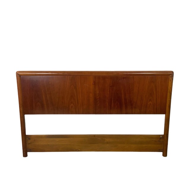 Mid-Century Modern t.h. Robsjohn-Gibbings Style Walnut Headboard- Full For Sale - Image 9 of 12
