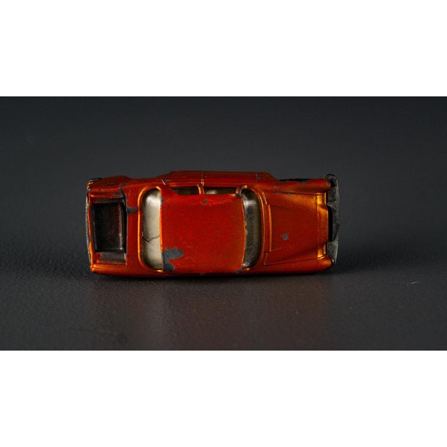 Metal Mercedes 300 SE Lesney Series No. 46 from Matchbox For Sale - Image 7 of 10