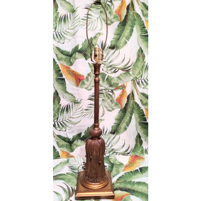 Metal Dorothy Draper Style Hollywood Regency Extra Tall Gold Tassel Table Lamp For Sale - Image 7 of 7