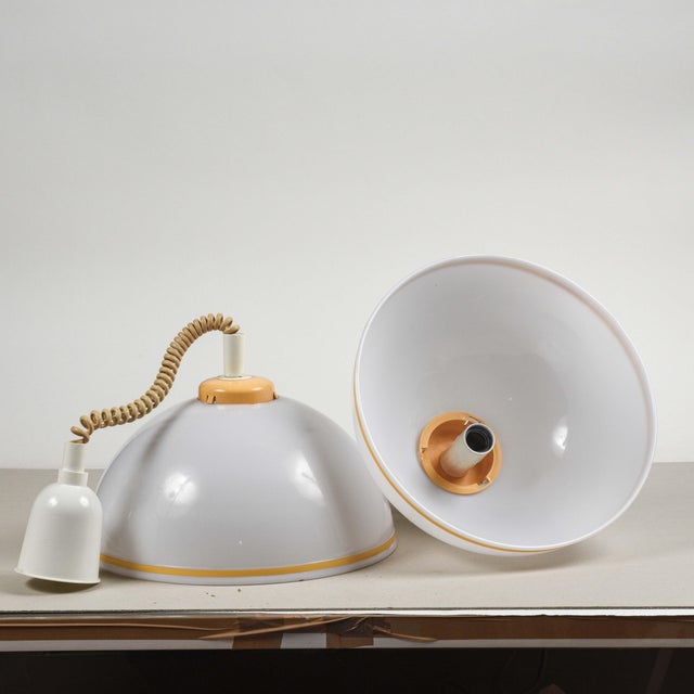 White Plastic Pendant from Guzzini, 1970s For Sale - Image 8 of 9