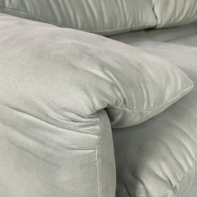 Modern Italian Maralunga Sofa by Vico Magistretti for Cassina, 1970s For Sale - Image 14 of 18