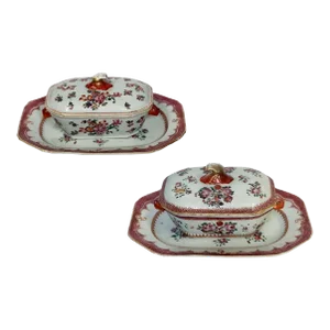 Pair of 18th Century Chinese Export Famille Rose Sauce Tureens