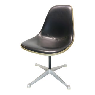 Late 20th Century Herman Miller Contract Base Upholstered Eames Chair For Sale