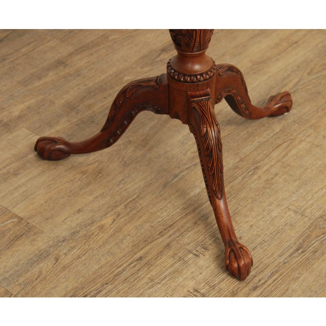Henkel Harris Chippendale Style Mahogany Tilt Top Pie Crust Table For Sale In Philadelphia - Image 6 of 12