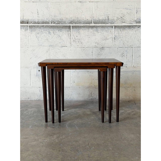 Mid-Century Modern Rosewood Nesting Tables Set of 3 With Slim Tapered Legs Vintage Mid-Century Modern 1960s For Sale - Image 3 of 11
