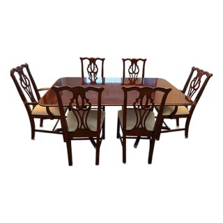 Dining Table Set - Mahogany- Thomasville For Sale