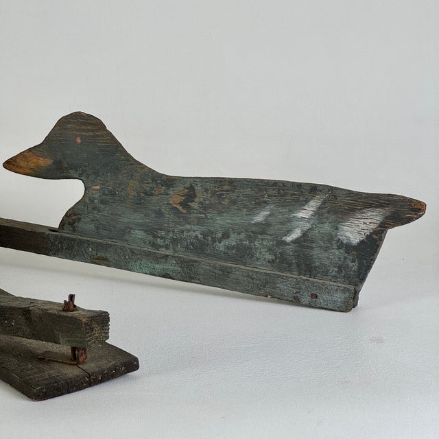 Early 20th Century Unidentified Primitive Folk Art Wooden Pair of Painted Duck Decoys Creation For Sale - Image 5 of 15
