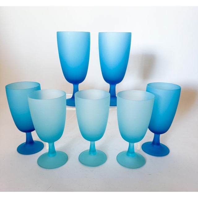 Blue 1960s Carlo Moretti Italy Satinato Frosted Green Wine Water Glasses - Set of 7 For Sale - Image 8 of 12