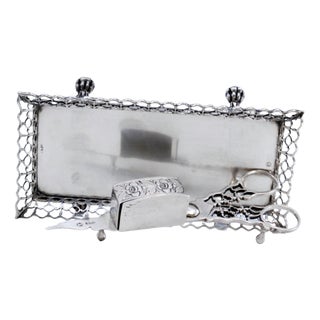 Silver Morrões Tray and Scissors with Wire Rack, Set of 2 For Sale