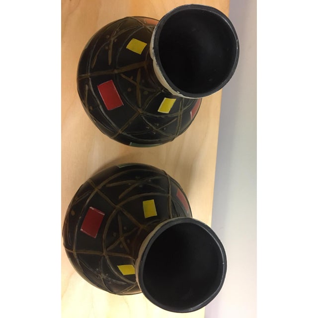 Mid-Century Modern Late 20th Century Abstract Style Brent Leigh Ware Vases - a Pair For Sale - Image 3 of 5