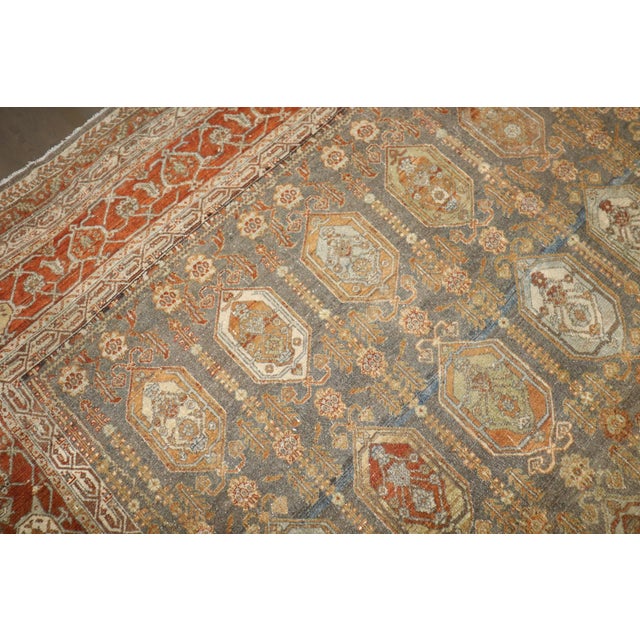 Oversize Caramel Tone Persian Bibikabad Rug no. j4422 For Sale - Image 12 of 16