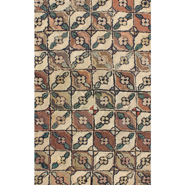 Checkered and Leaf Design American Hooked Rug in Earth Tones 3'1" X 6'0" For Sale - Image 4 of 8