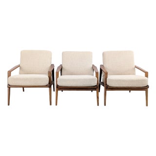 Vintage Easy Chair in Wool and Walnut For Sale