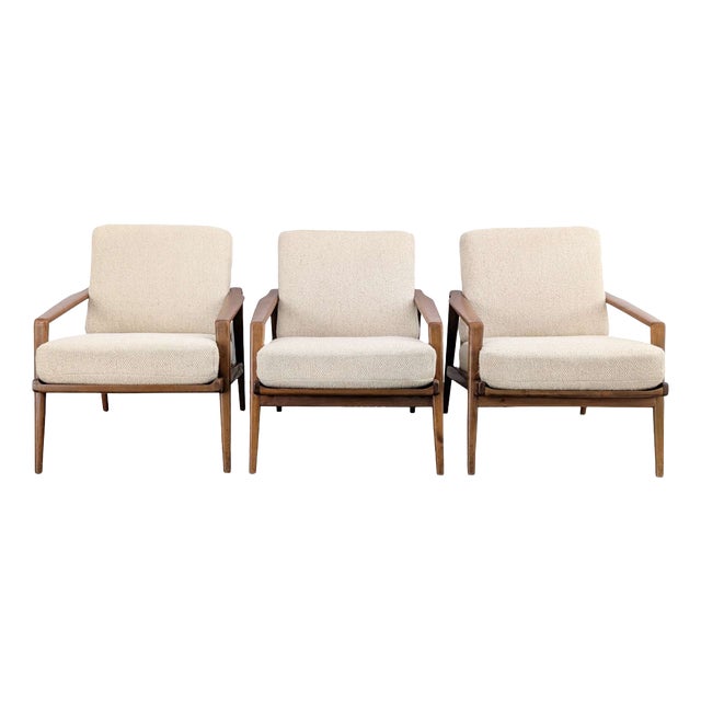 Vintage Easy Chair in Wool and Walnut For Sale