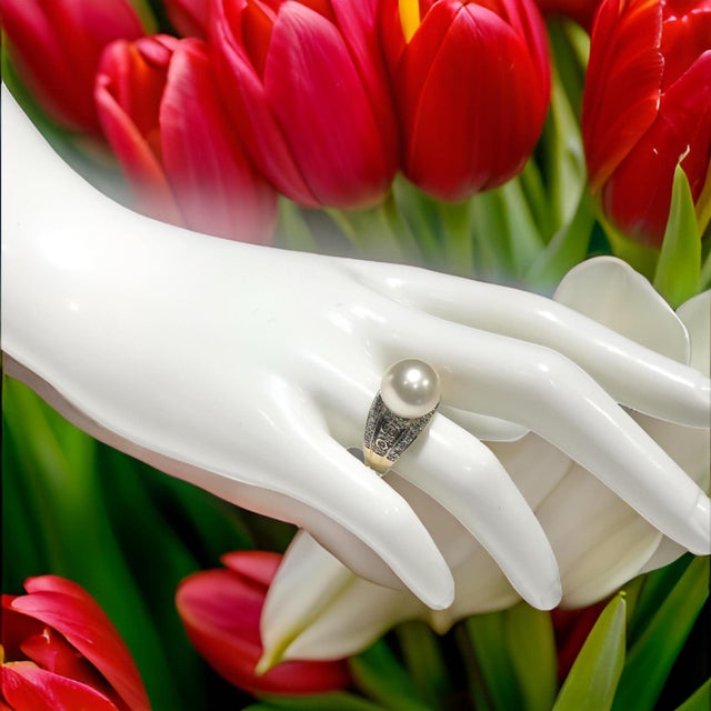 Metal Natural South Sea Pearl Diamond Ring 7 14k Yellow Gold 0.14 CTs Certified For Sale - Image 7 of 15