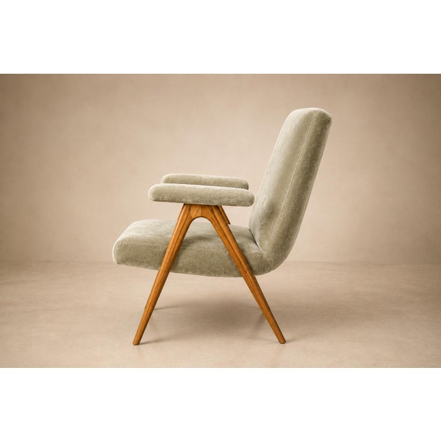 Brazilian Modern Armchair in Sage-Greige Mohair and Hardwood, Brazil, 1950s For Sale - Image 12 of 14