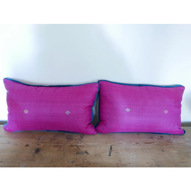 Contemporary Custom Fuchsia Silk Patterned Pillows - A Pair For Sale - Image 3 of 5