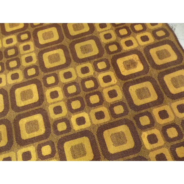 German Op-Art Rug with Abstract Graphic Pattern from Magura, 1960s For Sale - Image 11 of 14