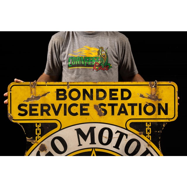 Folk Art 1920s–1930s Chicago Motor Club Aaa Double-Sided Porcelain Sign For Sale - Image 3 of 9