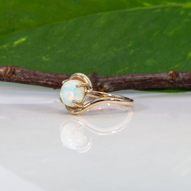 Ethiopian Opal Cabochon Ring: Solid 14k Gold, Round 7.5mm - October Birthstone, Size 6.75 For Sale In Columbus - Image 6 of 9