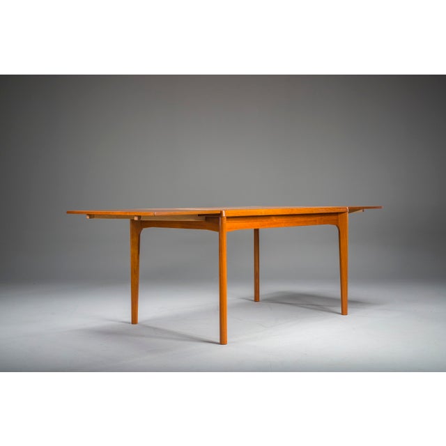 Extendable Teak Dining Table by Henning Kjaernulf for Vejle Stole & Møbelfabrik For Sale - Image 9 of 14