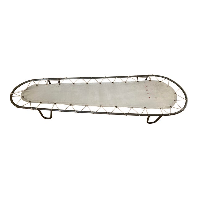 1960s Vintage Laced Canvas Low Sling Daybed Poolside Cot Mid-Century Industrial For Sale