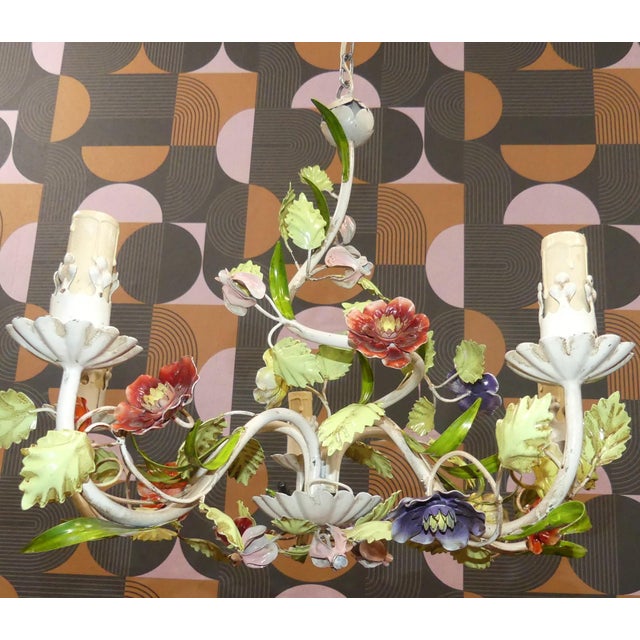 Unique Ceiling Lamp Pretty metal chandelier, a luminous bouquet of flowers, painted in vibrant colors and white with 5...