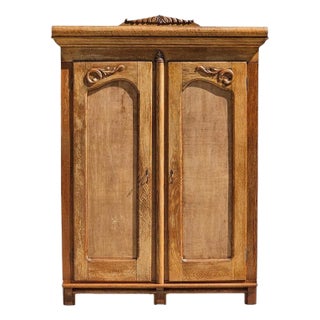 European Oak Knockdown - Wardrobe With Key, C. 1840 For Sale