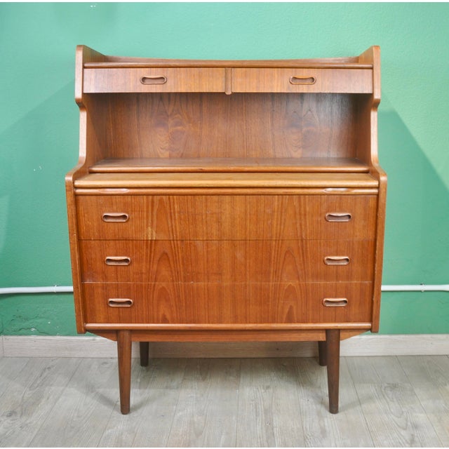 Danish Desk in Teak Veneer, 1960s For Sale - Image 4 of 18