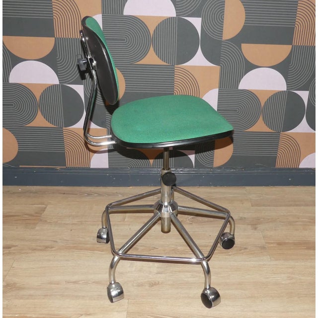 Office Chair in Chrome and Green Upholstery, 1970s For Sale - Image 6 of 9