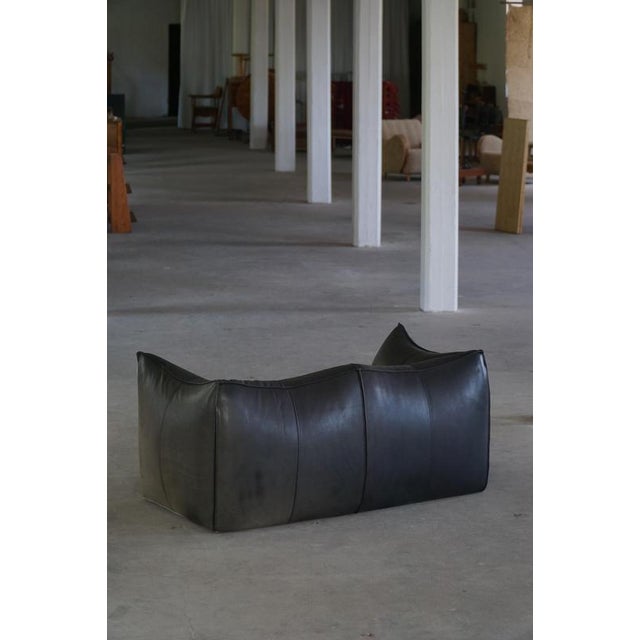 Mario Bellini Mid-Century Modern Le Bambole Sofa in Leather by Mario Bellini for B&B Italia / C&B Italia, Italy, 1972 For Sale - Image 4 of 18