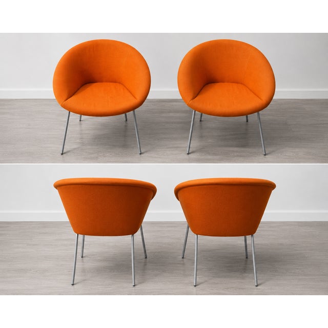 Mid-Century Modern Pair of Attributed Walter Knoll 369 Lounge Chairs – Vintage Burnt Orange – Mid-Century Modern For Sale - Image 3 of 10