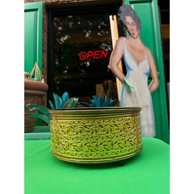 Mid-Century Modern Vintage Brass Guildcraft New York Grandma Tin For Sale - Image 3 of 7