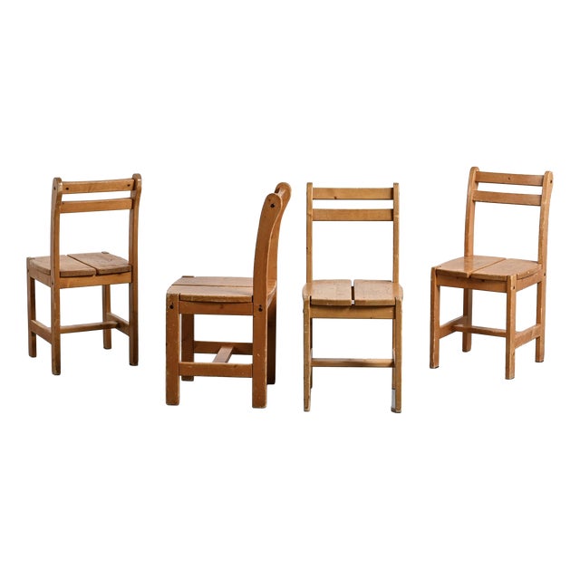 French Pine Chairs, 1970, Set of 4 For Sale