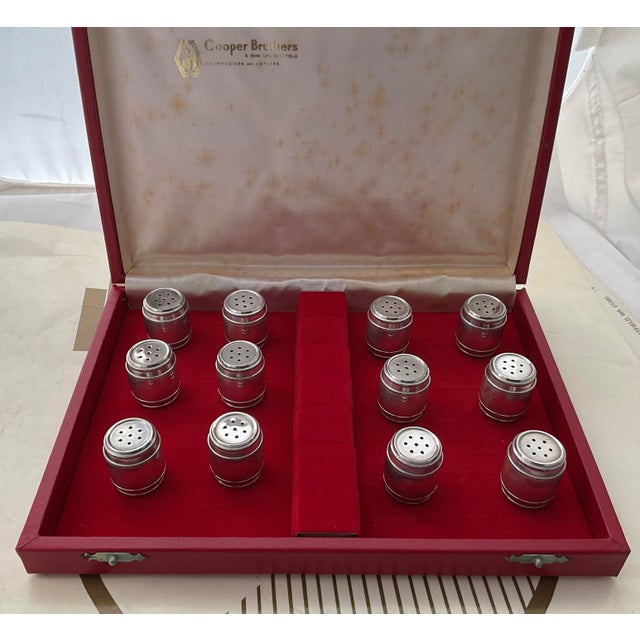 French 1970s Individual Salt Shakers, Barrel Shape w/ case - Set of 12 For Sale - Image 3 of 8
