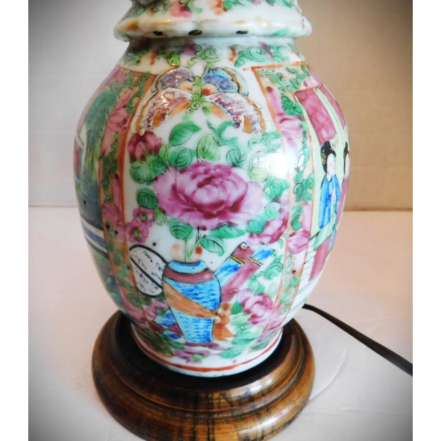 1920s Vintage Chinoiserie Famille Rose Chinese Porcelain Asian Table Lamp, Dark Wooden Base For Sale - Image 5 of 11