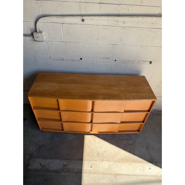 Heywood Wakefield Maple Lowboy Wooden Dresser Chest of Drawers Mid-Century Modern 1950s For Sale In Los Angeles - Image 6 of 13
