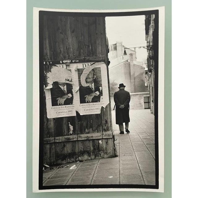 Thierry Valencin Venice 1992 Silver print Format 30 x 24 Signed and numbered This piece is attributed to the mentioned...