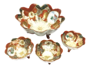 1910s Antique Hand Painted Gilded Porcelain Chinese Footed Bowls - Set of 4