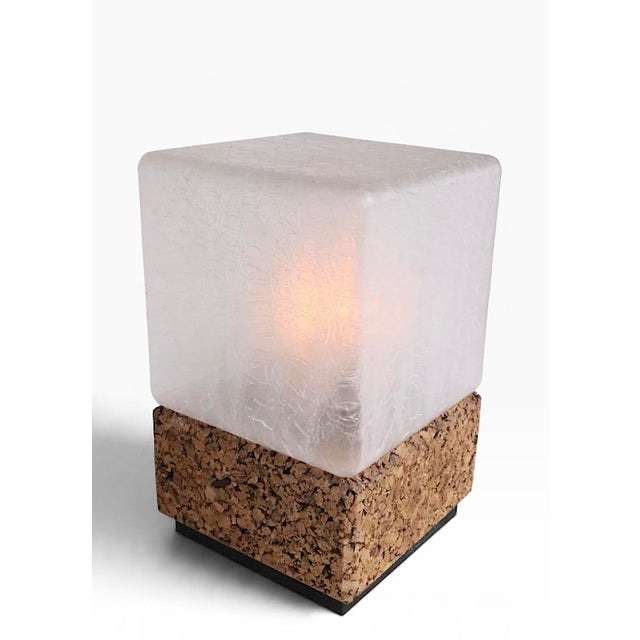 Laurel Lamp Company Mid 20th Century Danish Modern Cork and Glass Table Lamp For Sale - Image 4 of 17