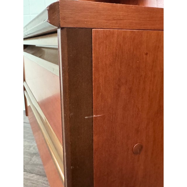 Vintage Italian Nightstands with Integrated Lamps, 1970s, Set of 2 For Sale - Image 17 of 18